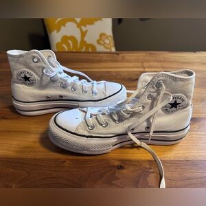 Converse Classic Chuck Taylor’s White High-Tops